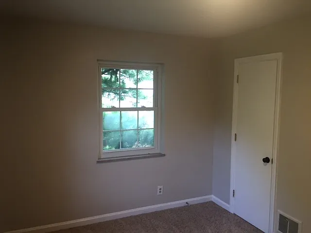 54 Woodlawn Ave #2 — Photo 11
