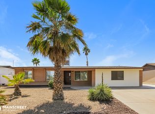 8704 N 106th Ln, Peoria, AZ 85345
