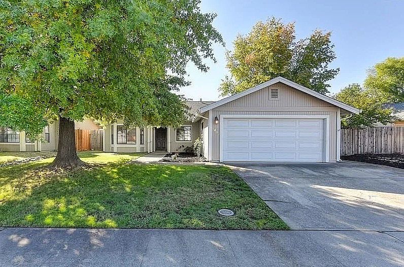 1st image of 1407 Santa Fe Cir