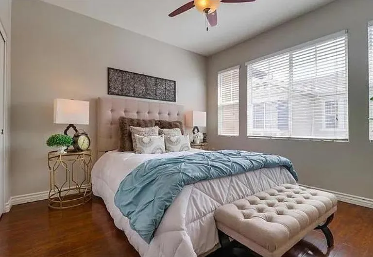 5444 Mandarin Cv — Photo 14