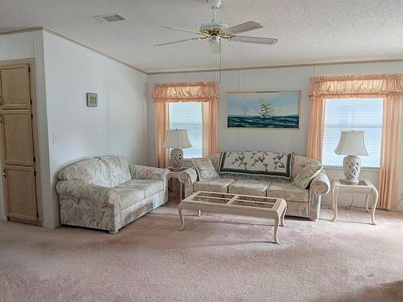 4th image of 164 Lake Michigan Dr