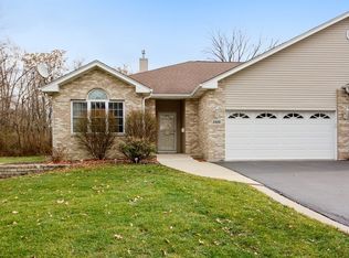 1525 Wood St, Crete, IL 60417