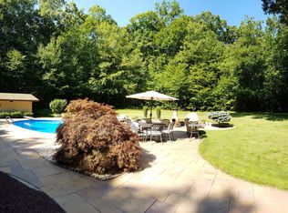 161 Kakeout Rd, Kinnelon, NJ 07405