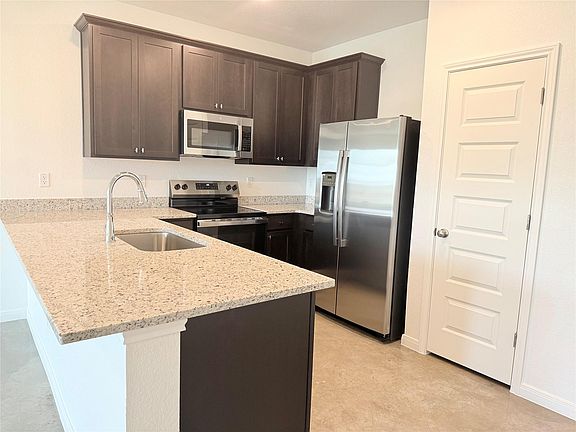 5th image of 2909 Quail Ridge Ln #A