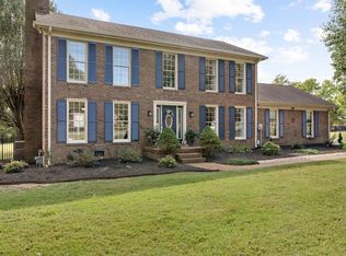 706 E Meadows Dr, Mount Juliet, TN 37122