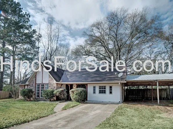105 Cross Tree Cir, Jackson, MS 39212