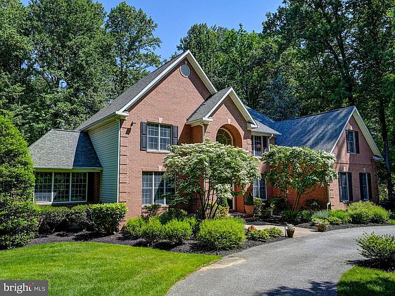 4th image of 2522 Chestnut Woods Ct