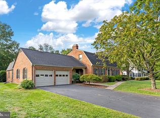 5 Derby Dr, Fredericksburg, VA 22405