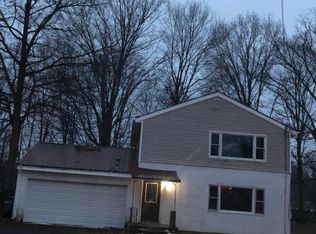 624 Park Dr, Rome, NY 13440
