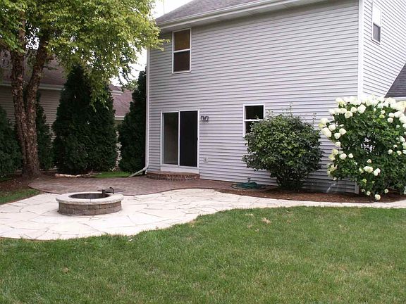 2nd image of 3373 E Summerfield Dr
