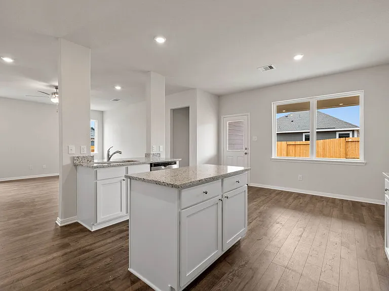 7623 Tipton Meadow Way — Photo 10