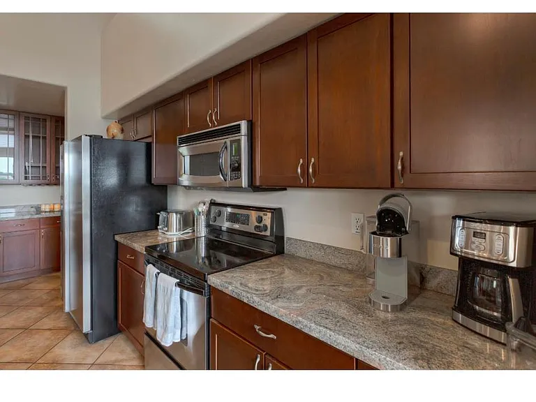 1135 S Kent Spring Pl — Photo 6