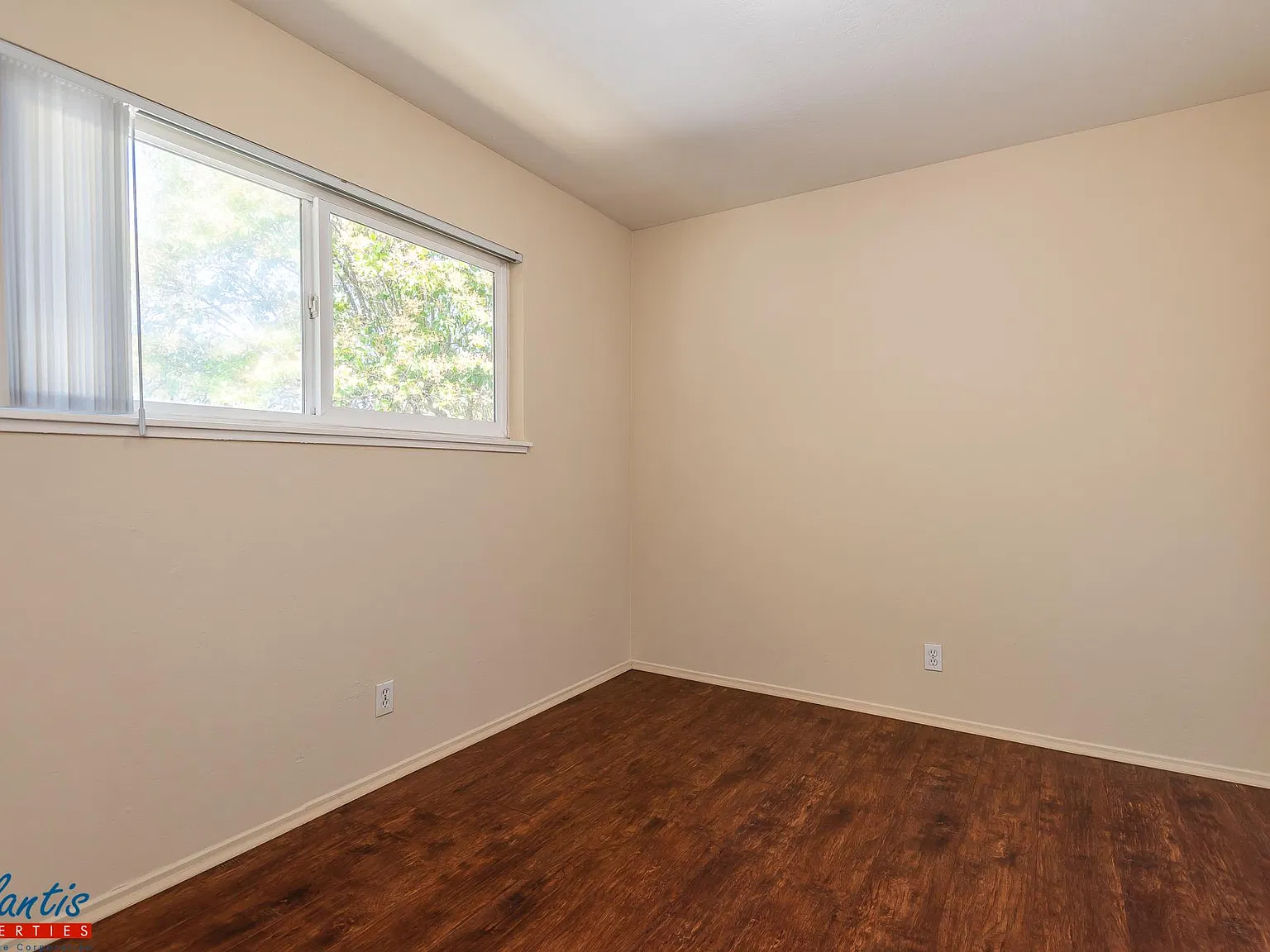 2 bed, 740 sqft, $2,595 — Photo 4