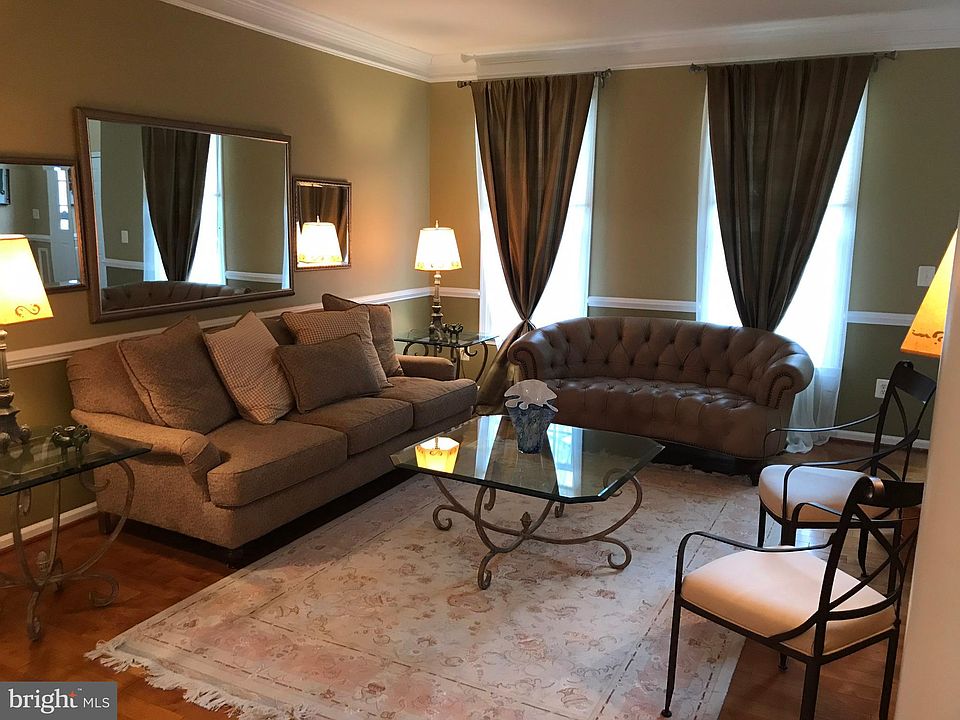 1st image of 12219 Harbor Town Cir