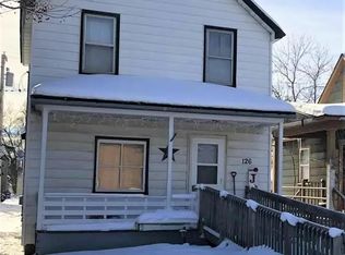 126 E 16th St, Hibbing, MN 55746