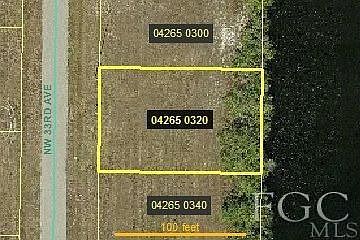 Home for Sale in Cape Coral, FL $43,900