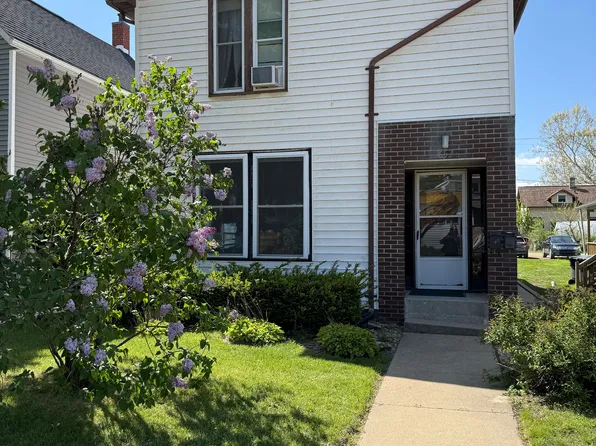 653 2nd Ave S, Clinton, IA