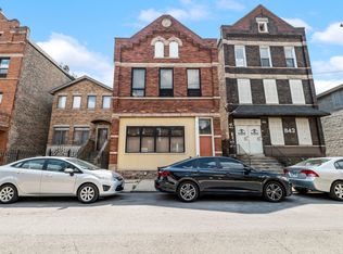 841 W 33rd St #1R, Chicago, IL 60608