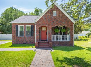 11 Avondale Ave, Charleston, SC 29407