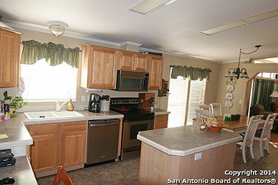 2nd image of 1720 COUNTY ROAD 422