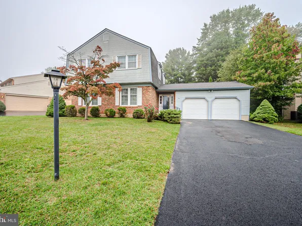 9 Brooklet Dr, Wilmington, DE 19810