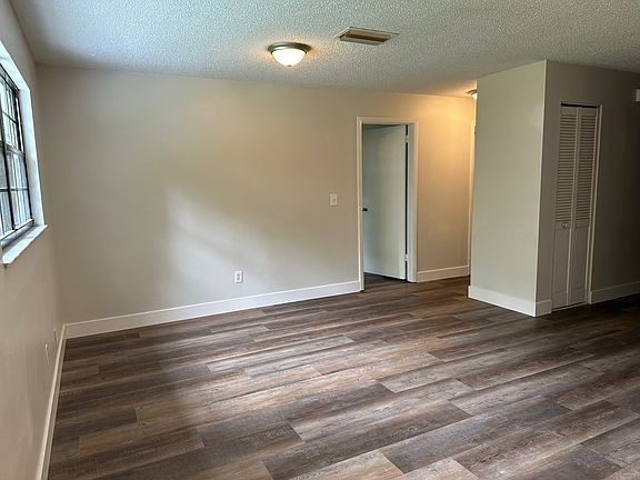 4th image of 1626 Anniston Ave