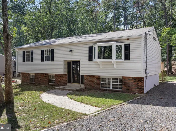 57 Summit Dr, Tabernacle, NJ 08088