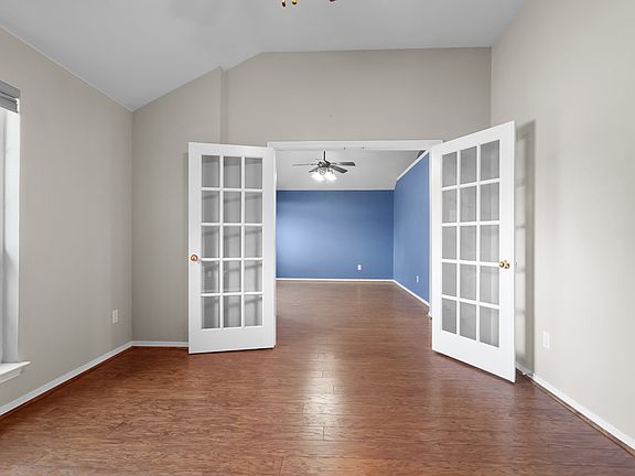 5th image of 5009 Vaquero Dr