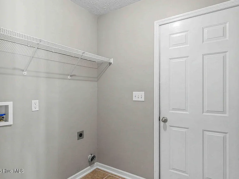 301 Old Dam Rd — Photo 25