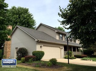 1513 Crayton Cir E, Dekalb, IL 60115