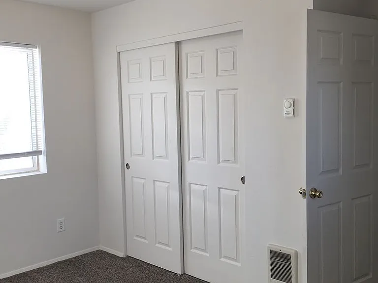 2053 SW Timber Ave — Photo 8