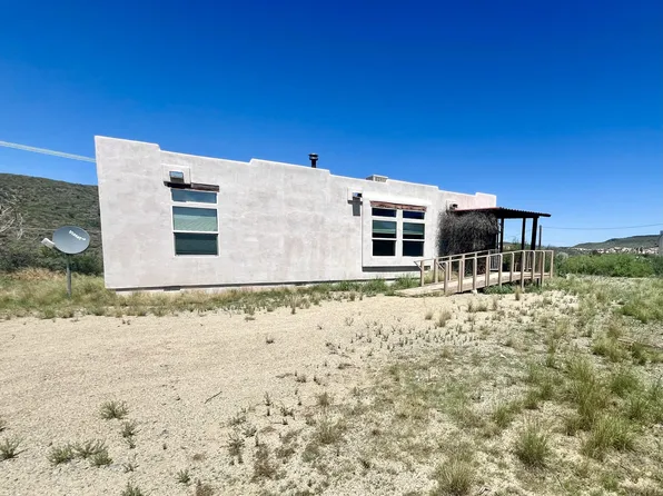 8295 S Iron Springs Rd, Kirkland, AZ 86332