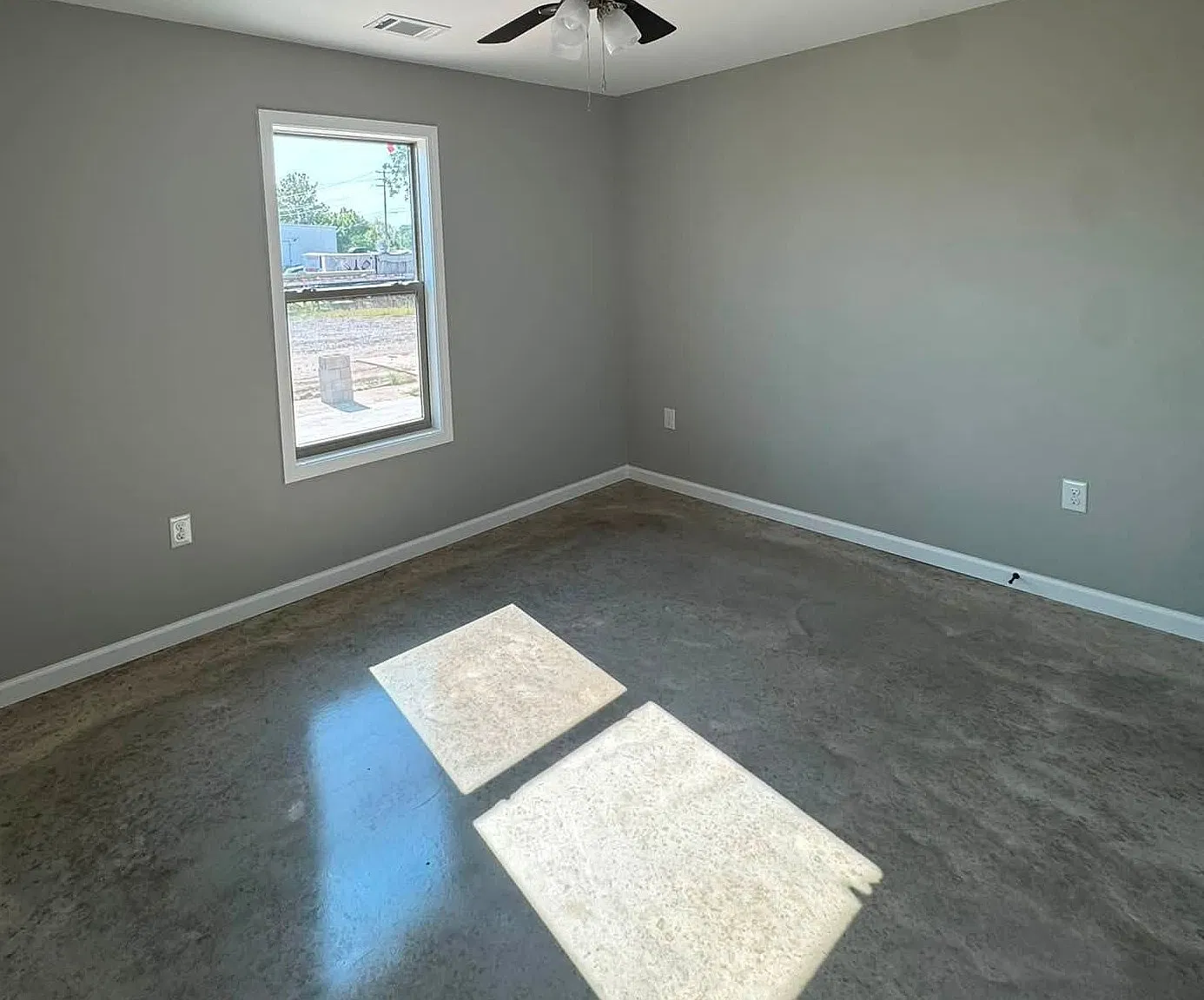 3 bed, 1350 sqft, $1,450 — Photo 4