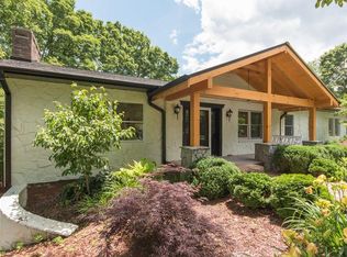 296 Gillespie Dr, Franklin, NC 28734