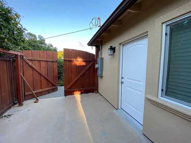 S Springer Rd — Photo 3
