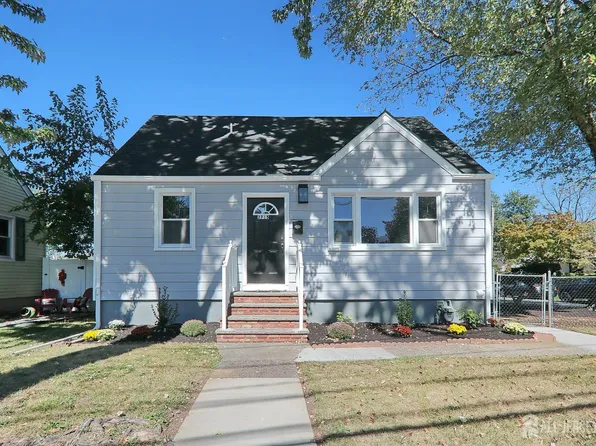 2715 Maple Ave, South Plainfield, NJ 07080