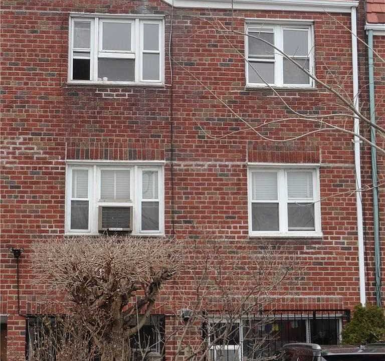 1st image of 31-08 86th St