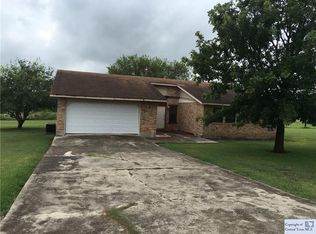 961 Ridge Dr, San Marcos, TX 78666