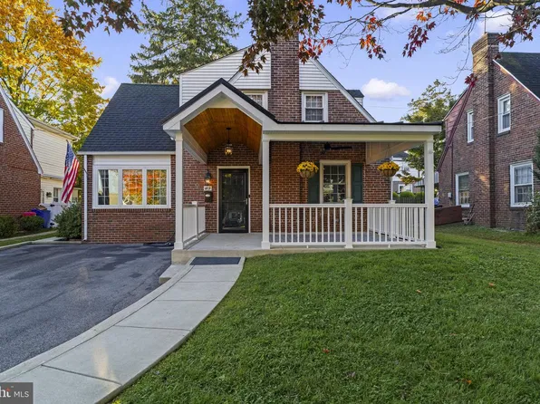 119 Ivy Rock Ln, Havertown, PA 19083
