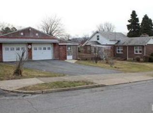 1628 Calypso Ave, Bethlehem, PA 18018