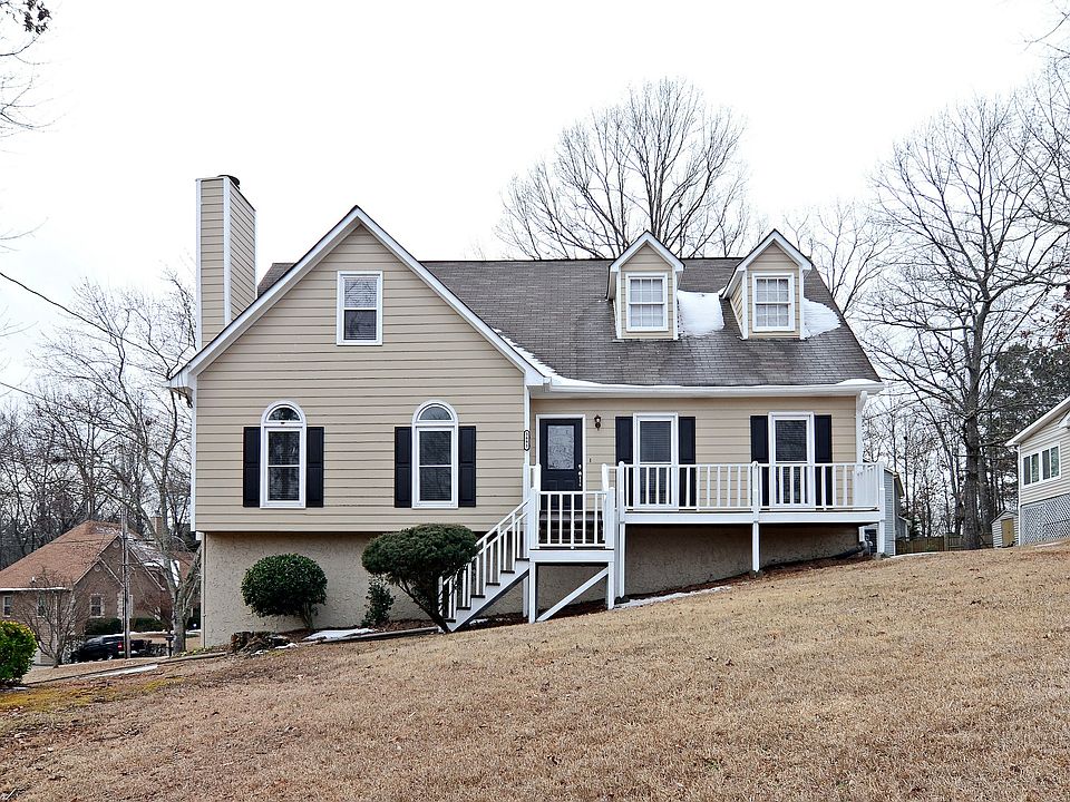2nd image of 3695 Glade Ave