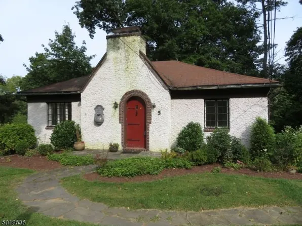 5 Highland Ave, Peapack, NJ 07931
