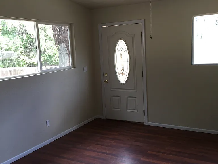 20108 Elm Ln — Photo 1