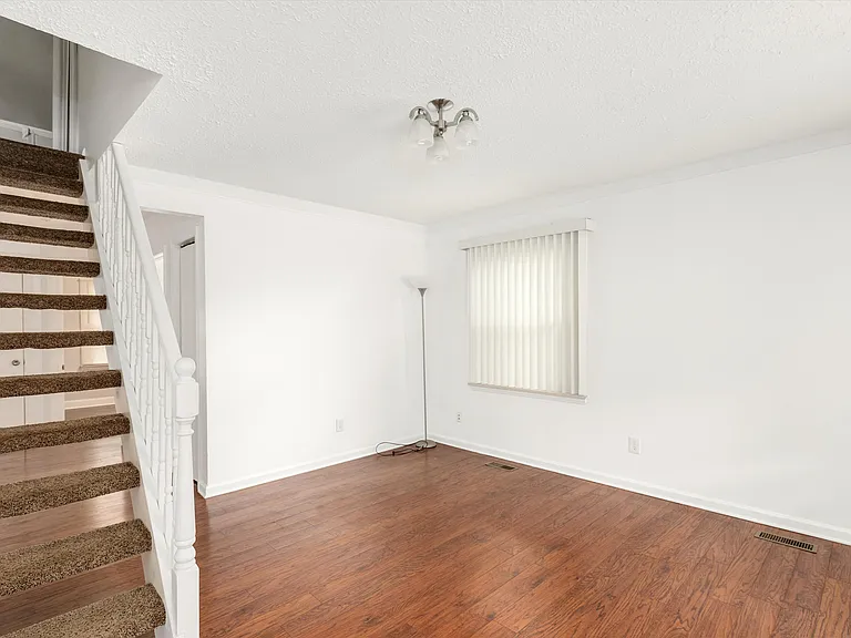 2200 Guthrie Ave — Photo 12