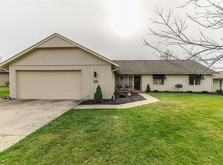 21477 Little Brook Way, Strongsville, OH