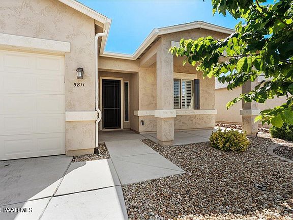 2nd image of 5811 N Thornberry Dr