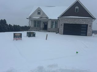 1324 Pinehurst Ct, Metamora, MI 48455