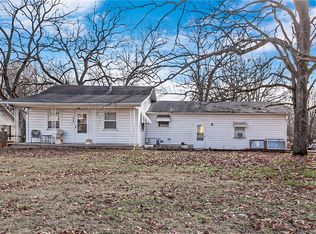 1967 E Huntsville Rd, Fayetteville, AR 72701