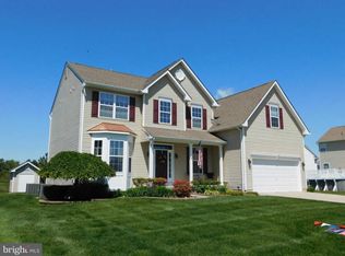 835 Tuscan Dr, Williamstown, NJ 08094