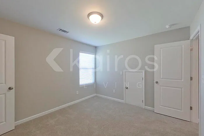 7161 Foggy River Dr — Photo 17